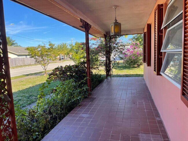 Foto del edificio - 815 Worthmore Dr
