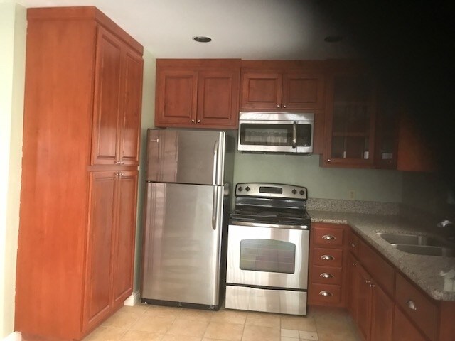 Foto del edificio - 23400 CA-243