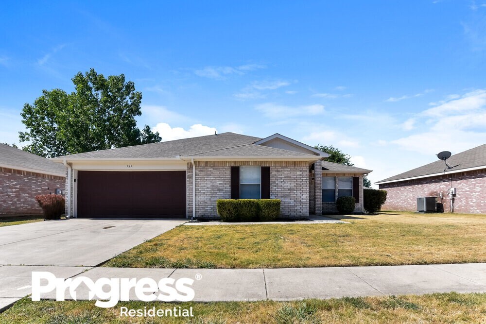 525 Bailey St, Saginaw, TX 76179 House Rental in Saginaw, TX
