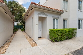 Building Photo - 11022 Legacy Dr