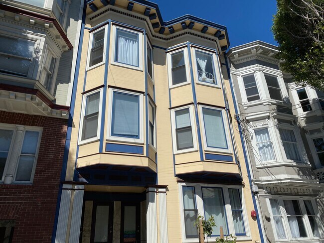 Foto del edificio - 1439 Hyde St
