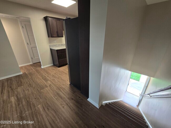 Building Photo - 9124 Kenlock Dr