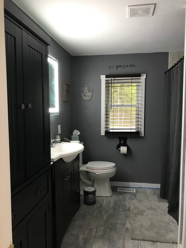 Foto del edificio - 208 Grafton Turnpike Rd