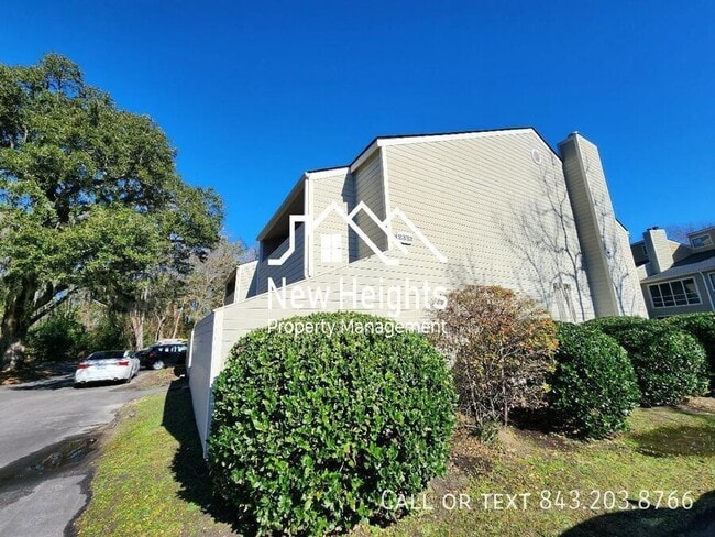 Building Photo - 2332 Treescape Dr