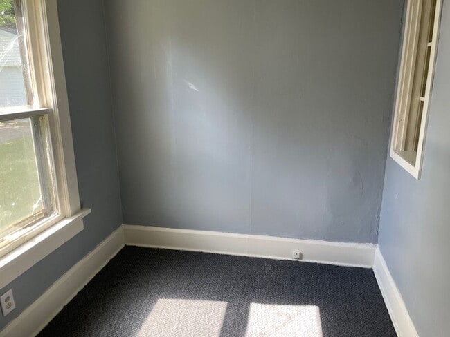 Building Photo - Coming Soon- cute ranch in Mansfield