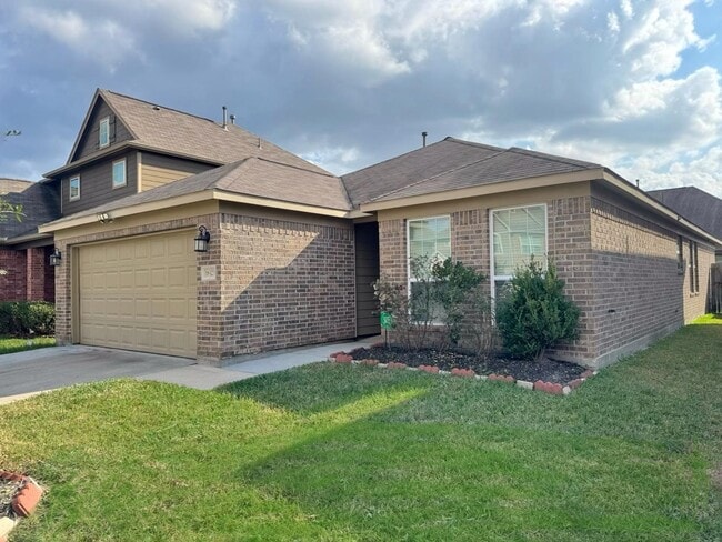 Foto del edificio - 18323 Spruce Tree Line Trl