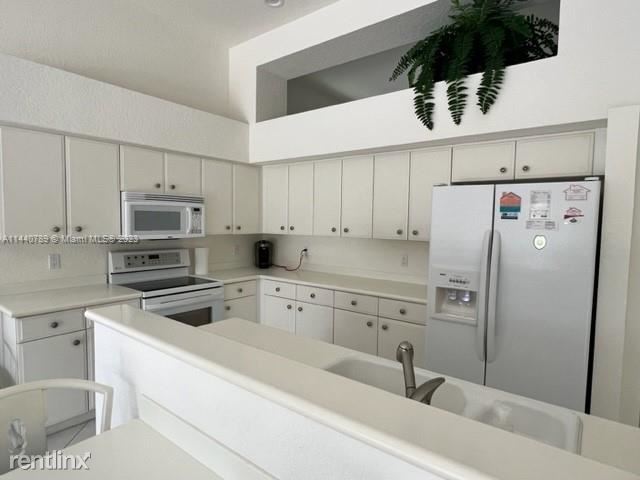 Foto del edificio - 3 br, 3 bath House - 6620 NW 24th Ave