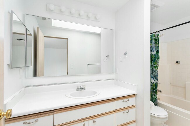 Foto del edificio - 12707 119th St Ct E