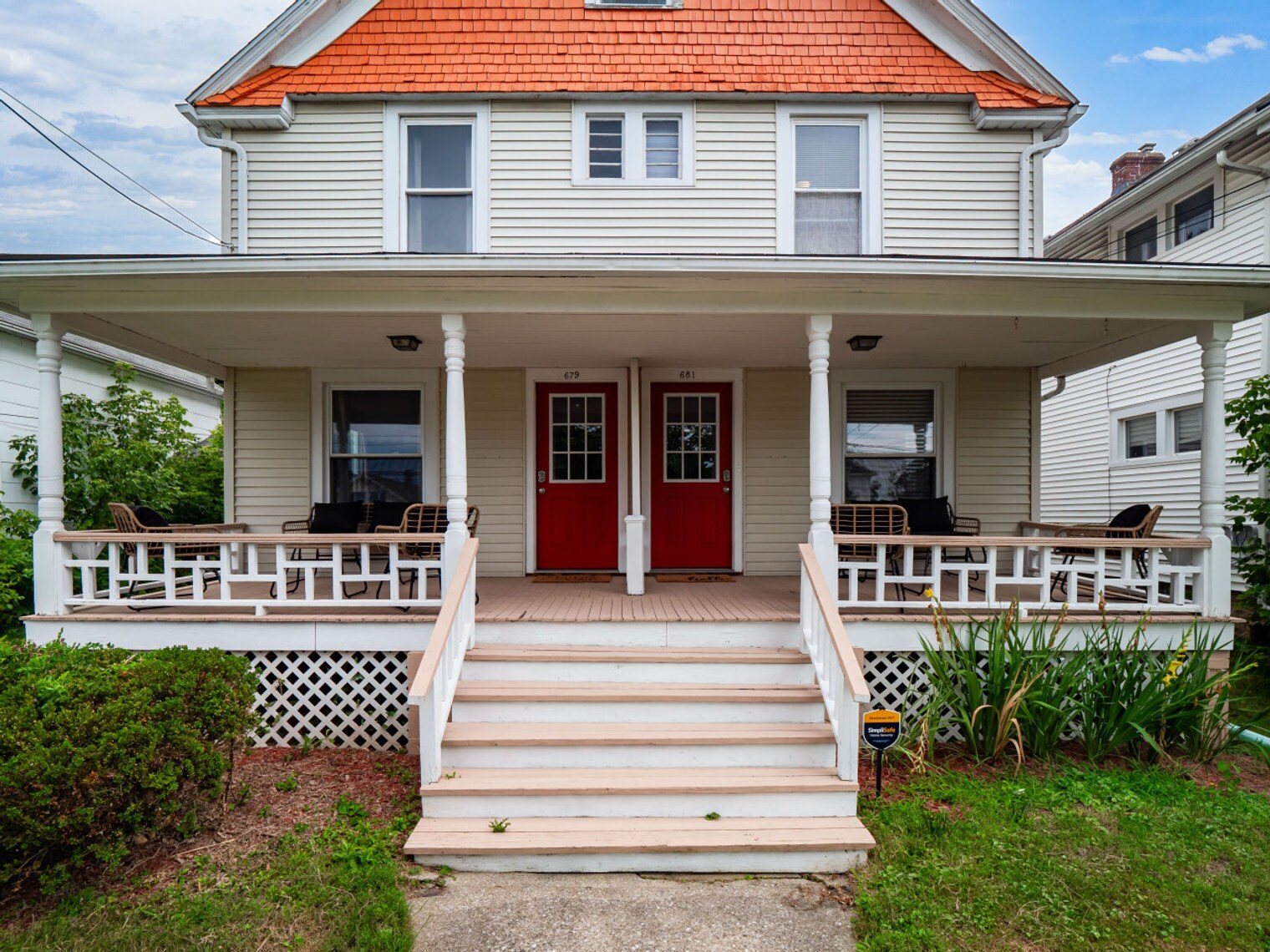 679 Washington St Bedford, OH 44146 – photo 4