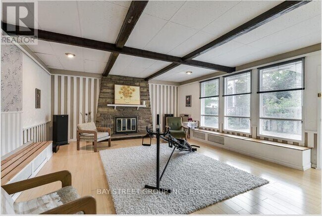 Photo du bâtiment - 30 Ivordale Crescent