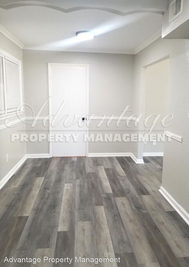 Foto del edificio - 3 br, 1.5 bath House - 2017 Lauretta Ave