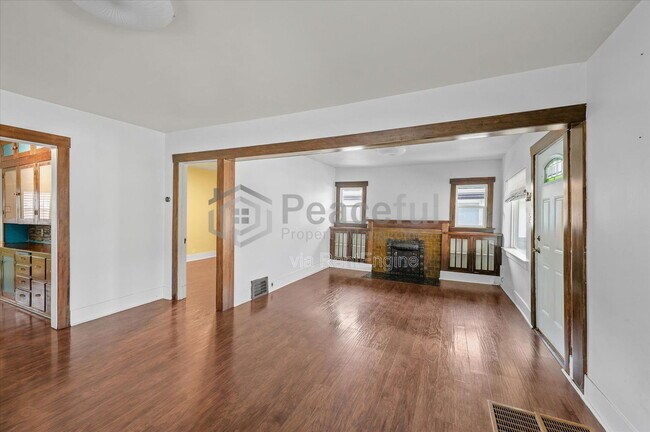 Foto del edificio - 662 E Redondo Ave