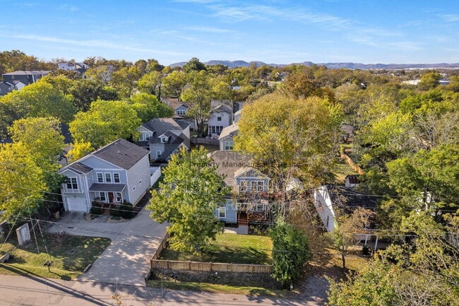 Building Photo - 505C Lovell St