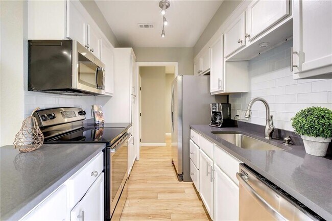 Foto del edificio - 609 Upson St