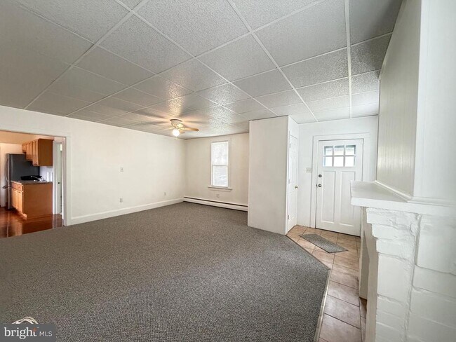 Foto del edificio - 1087 Buttonwood Ave