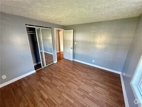 Building Photo - 114 Grandy Dr