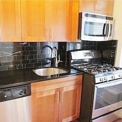 Primary Photo - 245 E 21st St