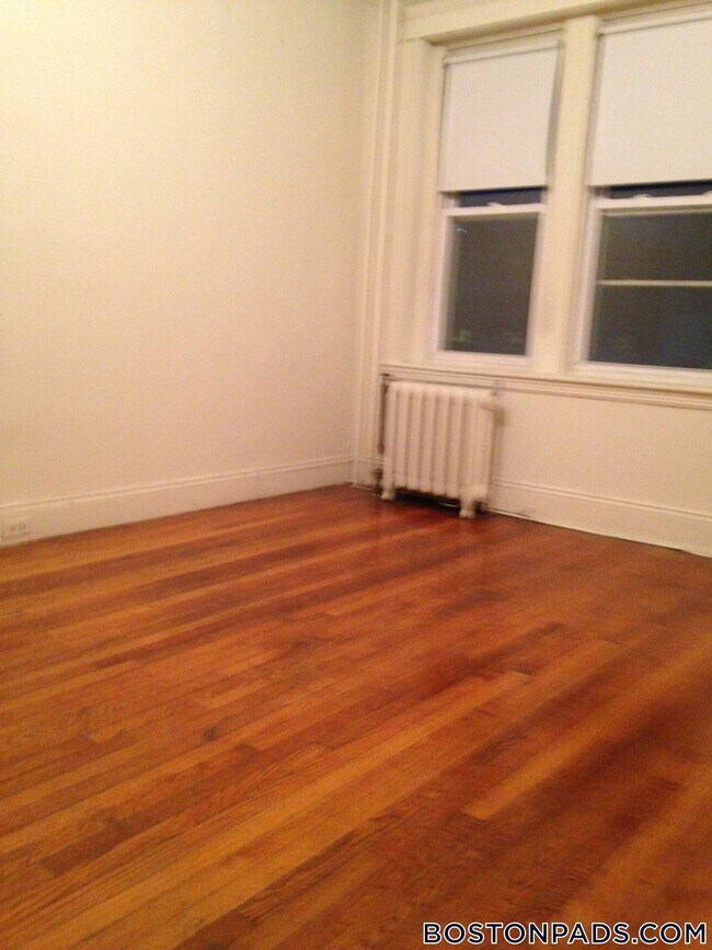 Building Photo - 1163 Boylston St
