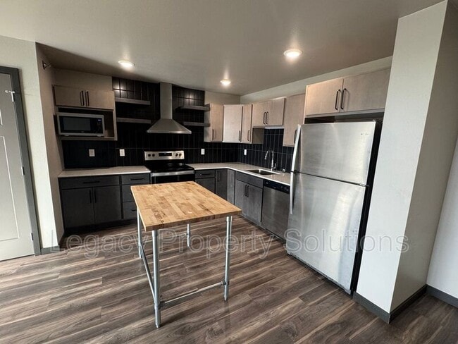 Foto del edificio - 226 E Greenfield Ln