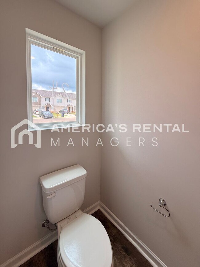 Building Photo - New Construction Townhouse for Rent in Lin...