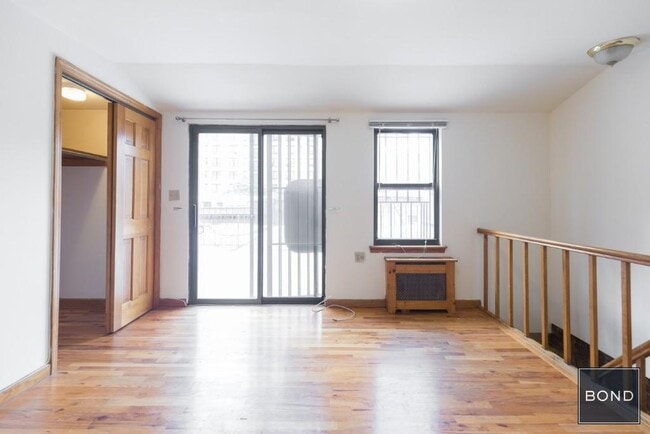 Building Photo - 59 W 73rd St