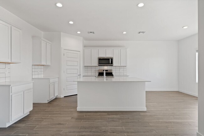 Foto del edificio - 12437 W Old Farm Dr