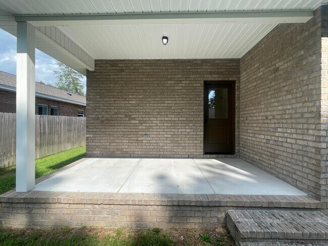 Foto del edificio - 1578 Hickory St