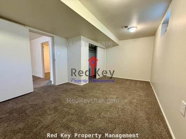 Building Photo - 7th St Duplex