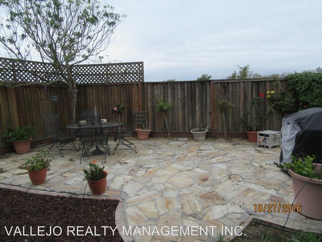 Building Photo - 846 Kimberly Dr