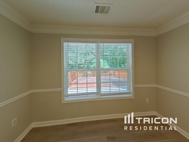 Foto del edificio - 3390 Watson Gate Rd SW