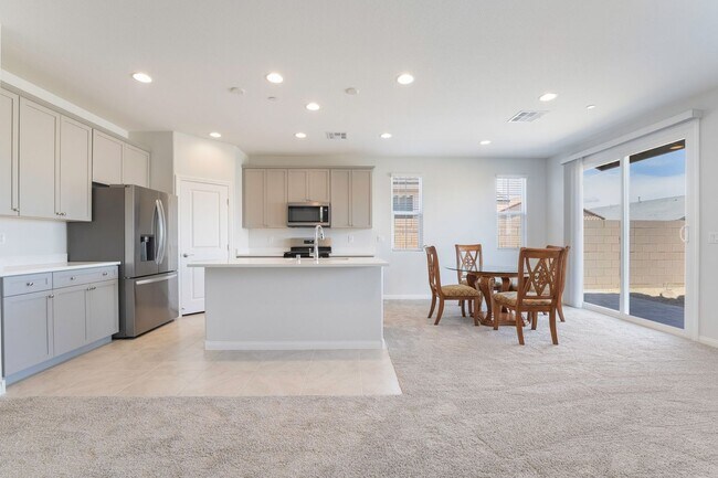 Foto del edificio - Modern Living in Cadence – 3 Bedroom Beauty!