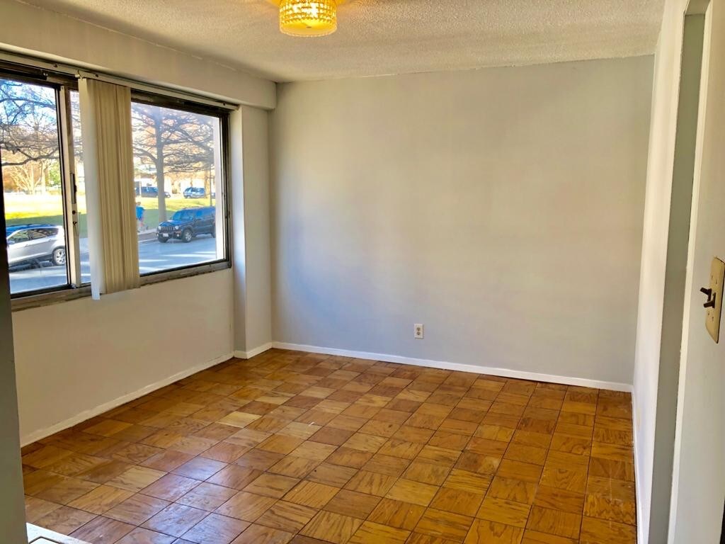 4515 Willard Ave, Chevy Chase, MD 20815 Condo for Rent in Chevy Chase