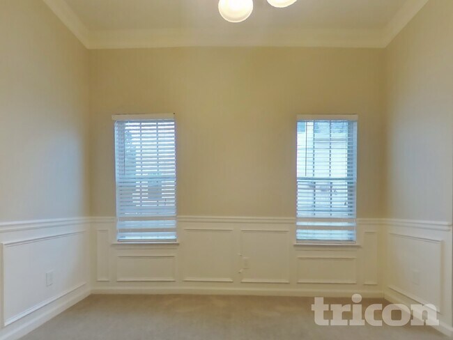 Building Photo - 2411 Napa Valley Dr