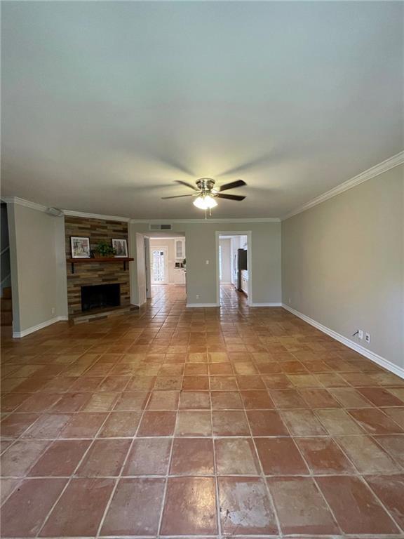 Foto del edificio - 6471 Hart Ln