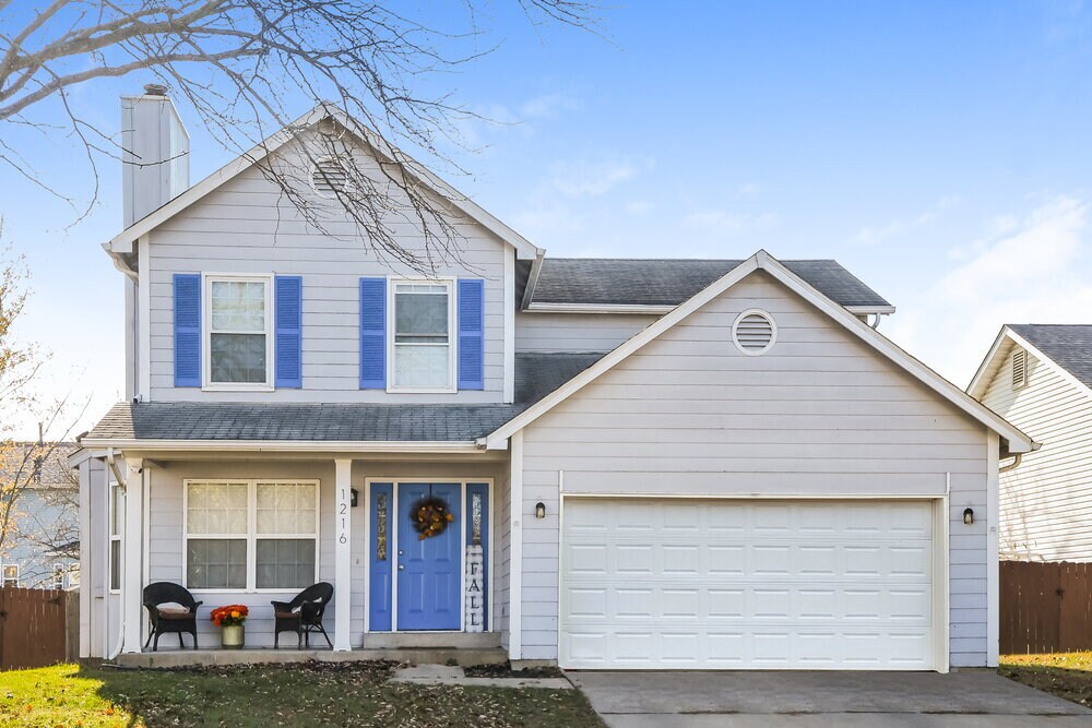 Primary Photo - 1216 Parmer Dr