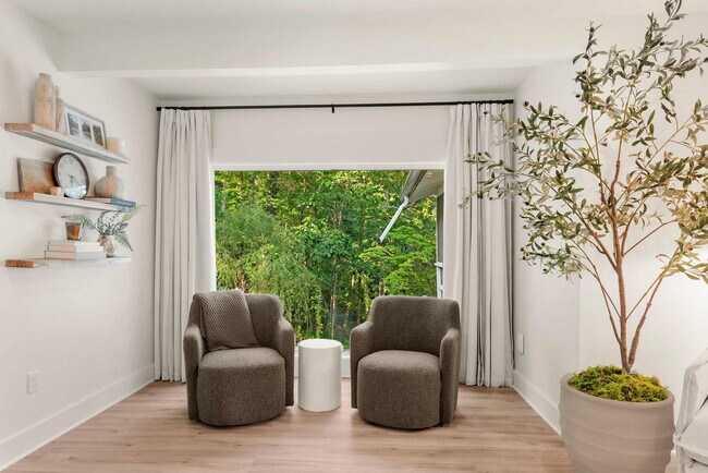 Foto del edificio - 125 Little Willow Cir