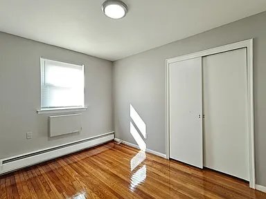 Foto del edificio - 8410 Bustleton Ave