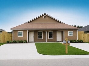 Building Photo - 159 S Bend Dr