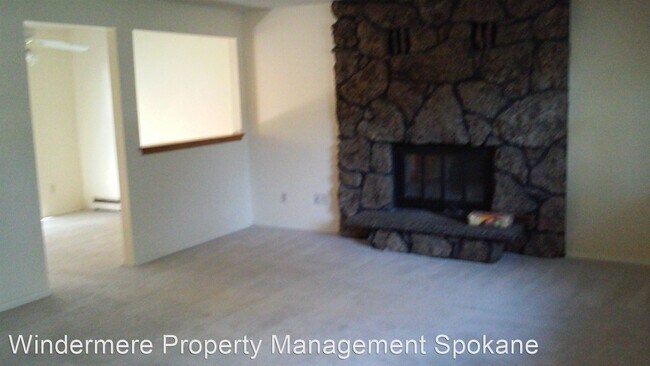 Building Photo - 2 br, 1.5 bath House - 2318 S. Calvin Rd