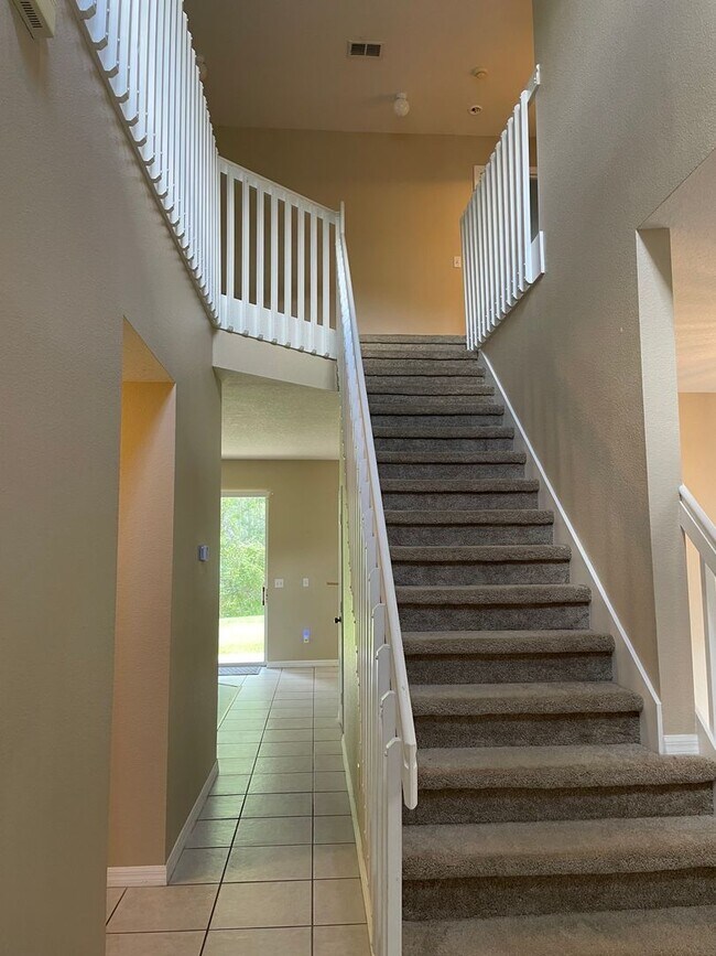 Foto del edificio - Home For Rent in Gated Stonebrook Neighbor...