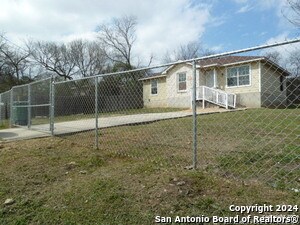 Building Photo - 447 Hot Wells Blvd