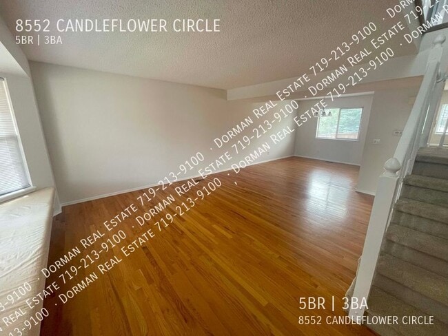 Foto del edificio - 8552 Candleflower Cir
