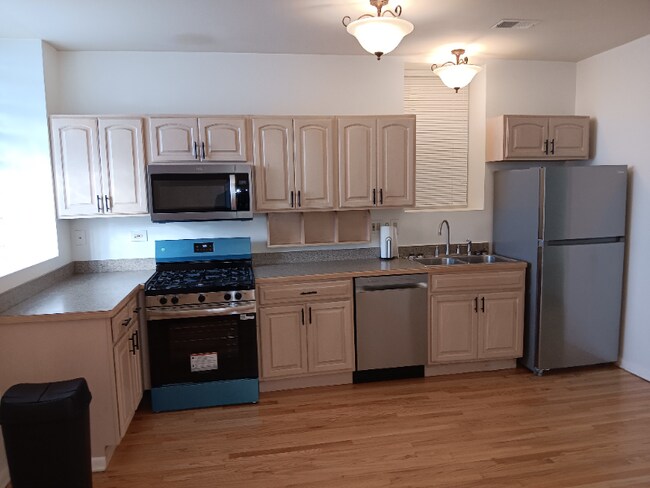 Foto del edificio - 5536 Michigan Ave