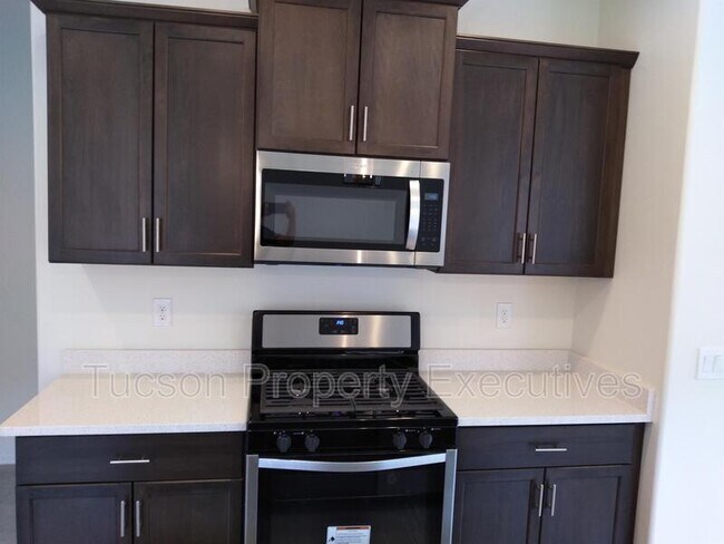 Foto del edificio - 10683 W Dickerson Dr