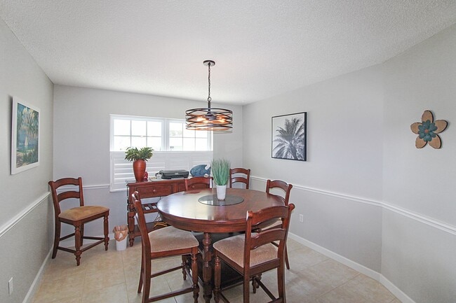 Building Photo - 3305 Meadow Run Cir