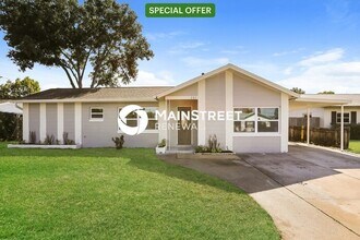 Building Photo - 101 Lochinvar Dr