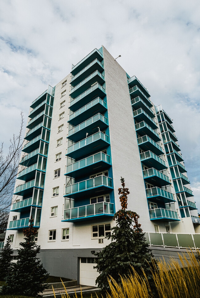 Building Photo - 1155 Grant