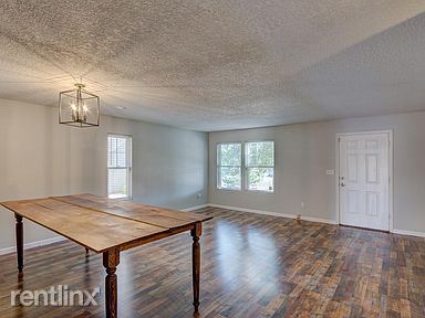 Foto del edificio - 10808 Chaco Terrace St NW