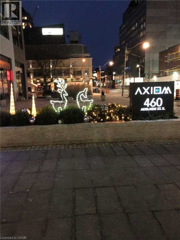 Building Photo - 460 Adelaide St E