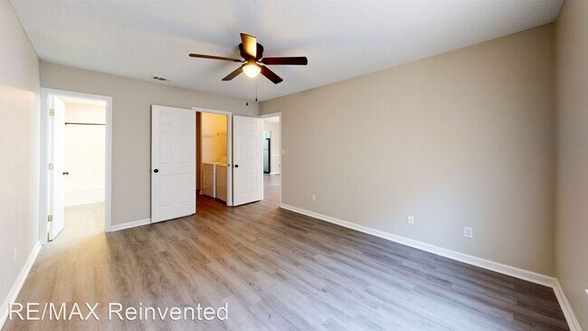 Building Photo - 2 br, 2 bath House - 106 Barts Drive